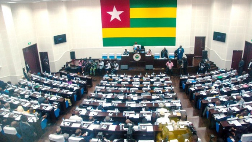 Togo : end of MPs' term of office and pending political requests