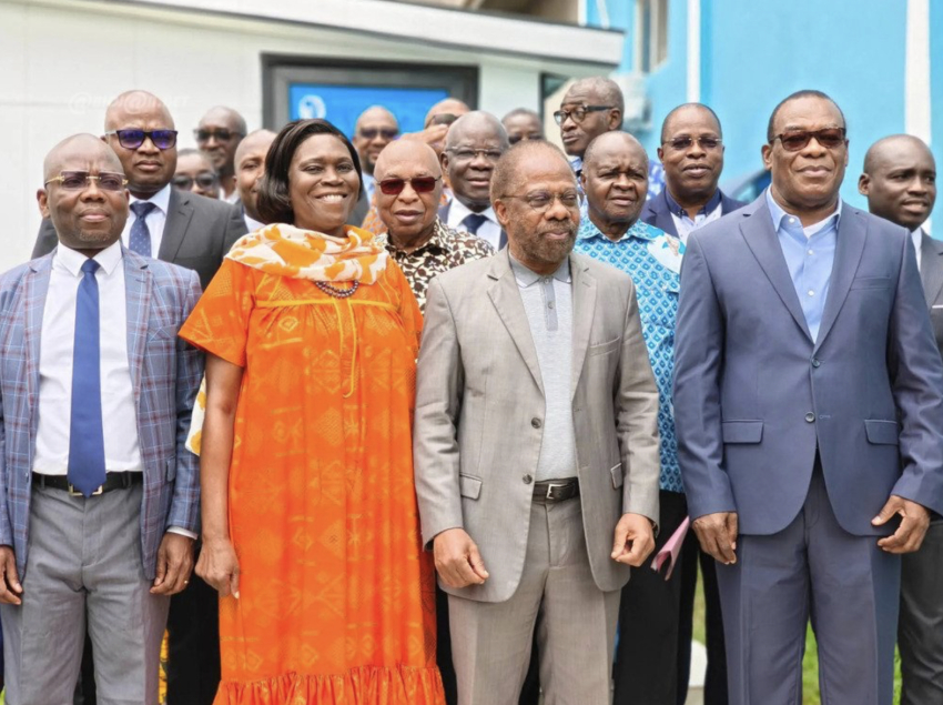 Côte d'Ivoire : l'opposition s'unit, l'économie s'ouvre à la Chine
