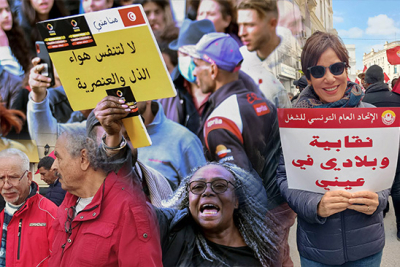 Tunisie : Complot contre la sûreté de l’Etat, xénophobie :  A qui profite la confusion ?