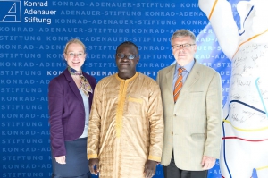 Le « vivre ensemble sénégalais » en débat : Timbuktu Institute et la Fondation Adenauer accueillent le mouvement interreligieux européen « Coexister » ce jeudi à 10H.